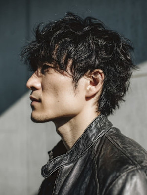 スタイリッシュショートメンズパーマ