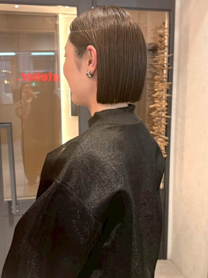 切りっぱなしボブ ショートボブ 髪質改善 艶髪 透明感カラー