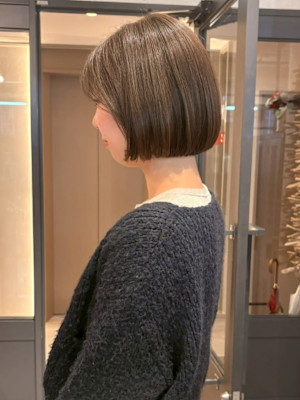 マロンベージュ 透明感カラー ショートボブ 髪質改善 20代