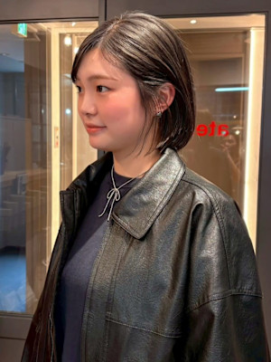 アッシュカラー 髪質改善 艶髪 ボブ 透明感カラー 20代