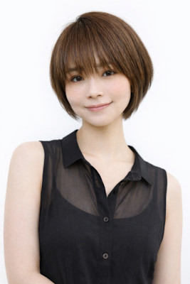 小顔/レイヤー/ショート/表参道/20代/30代/ボブ