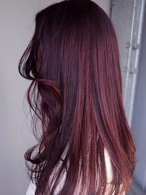艶々ブリーチなしで作るローズレッドブラウン