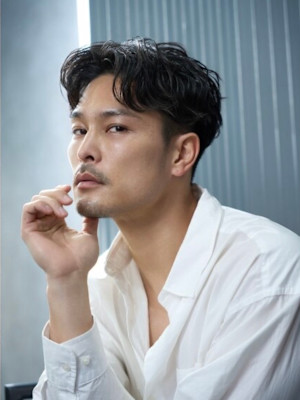 フェザーパーマシャドウパーマツイスパナミマキ