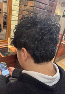 無造作な動きが魅力の波巻きマッシュ【124スタイル】