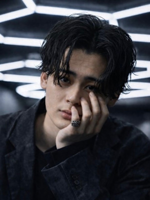 フェザーパーマシャドウパーマツイスパナミマキ