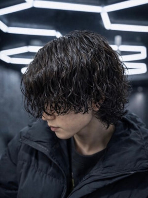 フェザーパーマシャドウパーマツイスパナミマキ