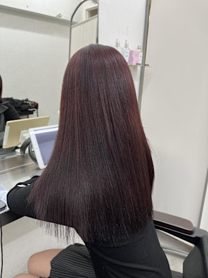 春にぴったりな赤髪