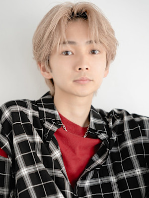 EIGHT kitasenju 北千住店 【エイト】