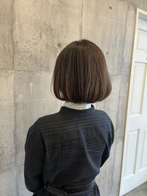 白髪ぼかし×ボブ«ARCH Sayaka»