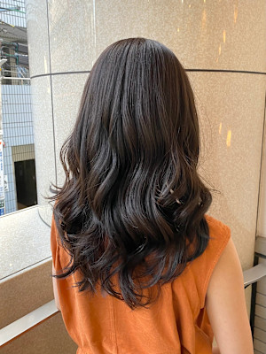 レイヤーカット・白髪も染まるグレージュブラウン