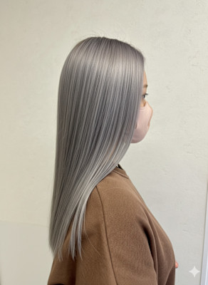 ブリーチカラーで作る透明感シルバーグレージュ