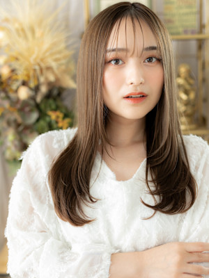 ダークアッシュ顔周りカットエアストレート　ミルクブラウンb