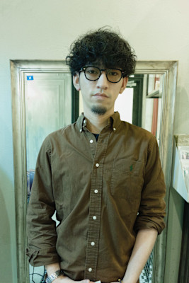 シャドウパーマ