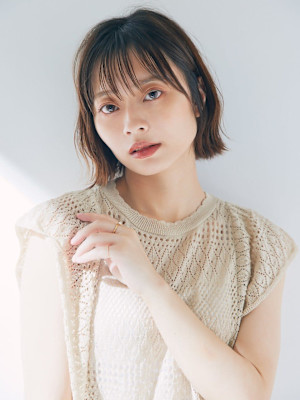 抜け感ボブ×ベージュ系カラー