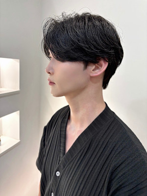 メンズセンターパートヘア