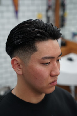 ツーブロック/サイドパート/スキンフェード