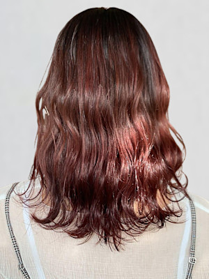 ピンクベージュ ブリーチなしダブルカラー パーマ 20代