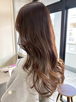 ラテベージュ ゆる巻きロング 髪質改善カラー ダメージレス