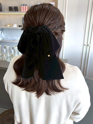 ヘアセット ハーフアップ 編み込み ミディアム リボン