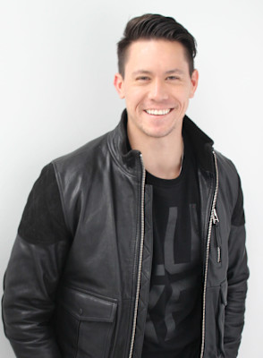 刈り上げセンターパートサーフカールフェザーパーママレットヘア