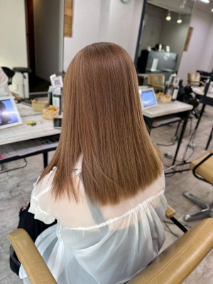 ブリーチカラーミルクティーカラー