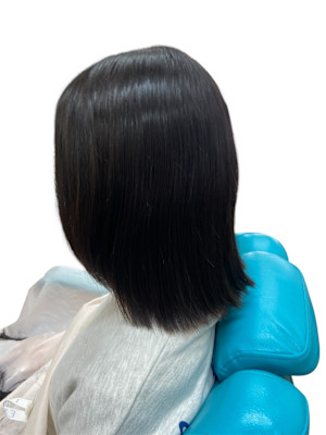 ナチュラルストレート / ミディアムボブ