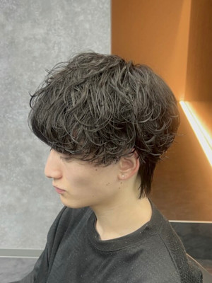 シャドウパーマラウンドマッシュフェザーパーマメンズパーマ眉毛