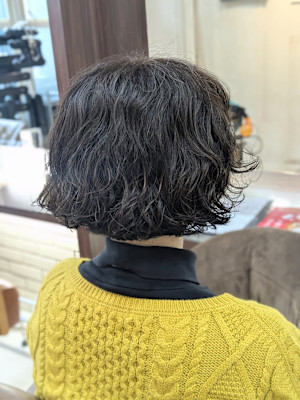 ミニボブ×ふわくるパーマ