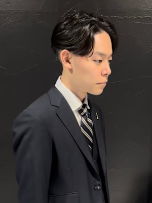 センターパート×ニュアンスパーマ×フェザーパーマ×men's