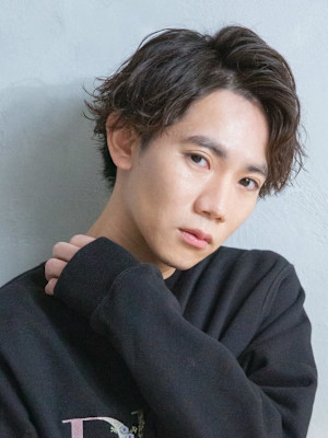 カット＋波巻き/ツイスト/スパイラルパーマ