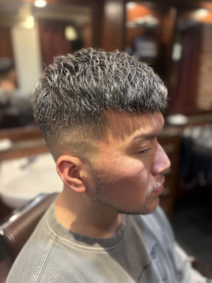 日本橋室町　日本橋　クロップ　アイロンパーマ