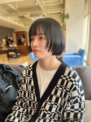 顔周りが可愛い！ショートボブスタイル