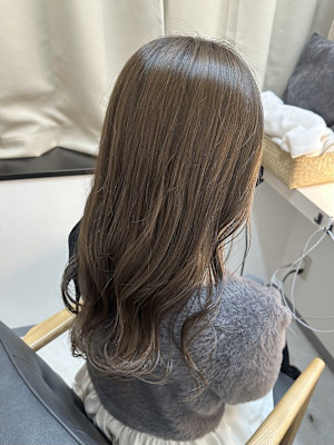 オリーブベージュカラー【髪質改善】