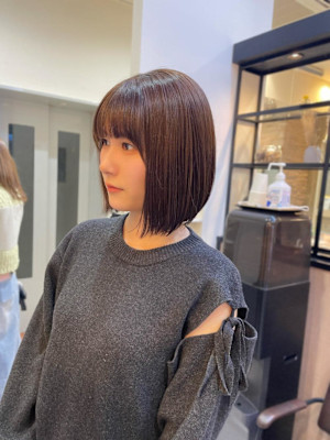 切りっぱなしボブ