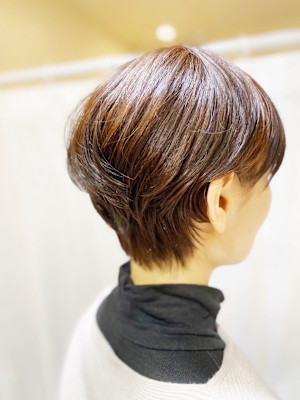Reglus hair design 西新店×スタイル