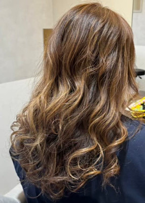 Reglus hair design パセオ野間大池店