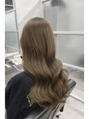 透明感グレージュカラー