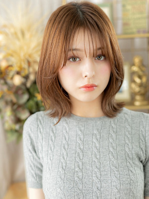 大人ガーリーローズブラウンハッシュカット　くびれミディアムb