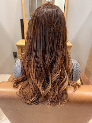 オレンジブラウン