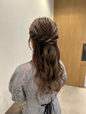 ハーフアップヘアセット♪yu