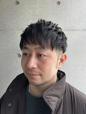 刈り上げショートツイスト