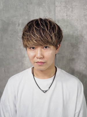 マッシュ/ニュアンスパーマ〈理容室〉