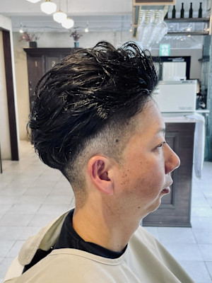 【40代 男性】ニュアンスオールバックパーマ