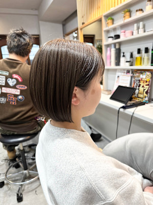 コンパクト丸みボブ