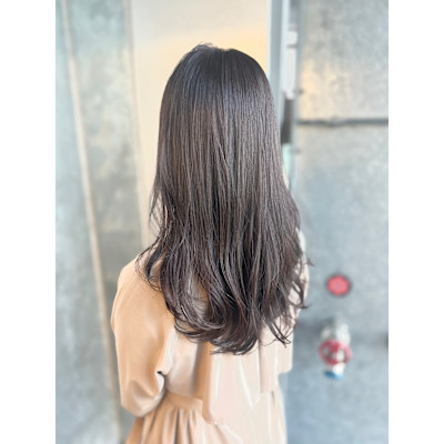 赤みを抑えたラベンダーアッシュブラウンカラー