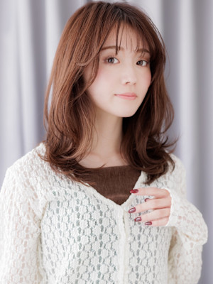 大人かわいい韓国風巻きゆるふわセミロングレイヤー20代30代