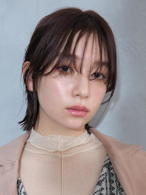 抜け感ボブ×シースルーバング