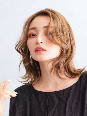 顔周りレイヤーミディアム