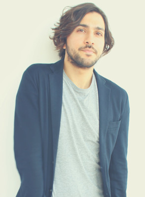 リバースセンターパート刈り上げセンターパートサーフカール