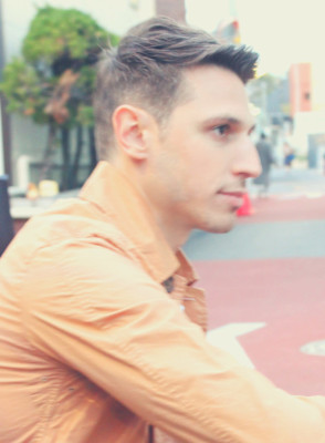 刈り上げセンターパートサーフカールフェザーパーママレットヘア